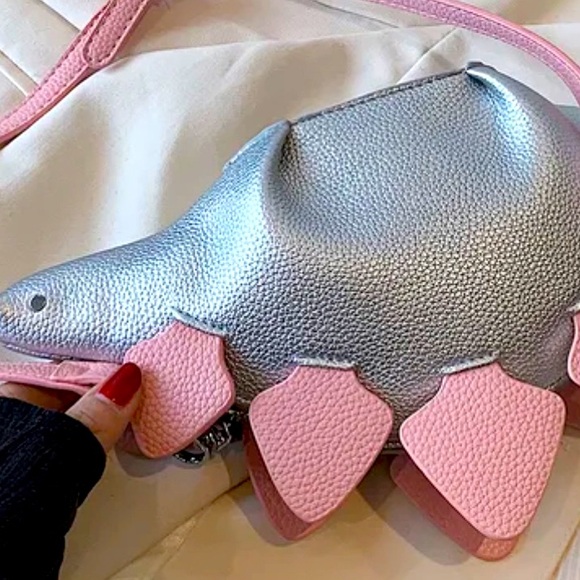 Silver and Pink Stegosaurus Dinosaur 🦕 Handbag Sz M - Picture 4 of 4